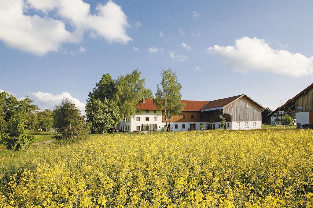 Pension Bernhardhof Otterfing Exterior foto